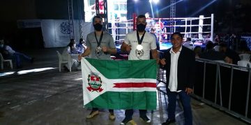 Lutador de Muay Thai, Lucas Dallapico de Ecoporanga, venceu seu oponente e é campeão em Colatina